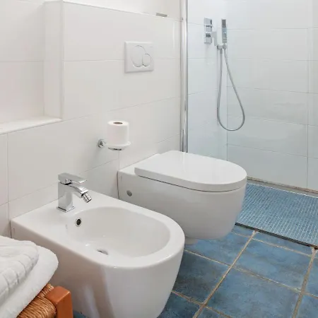 Apartment Belvilla By Oyo With Swimming Pool